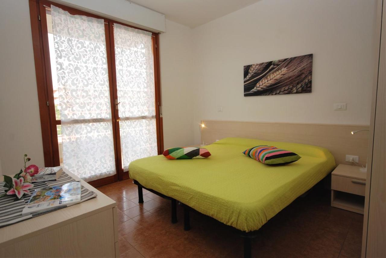 Residenza Gardenia Apartment Lignano Sabbiadoro Exterior foto