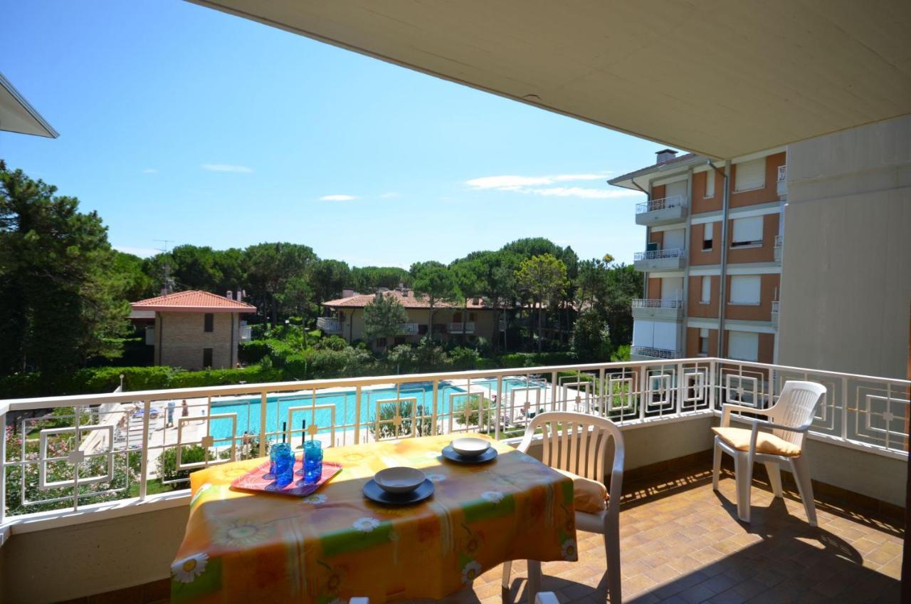 Residenza Gardenia Apartment Lignano Sabbiadoro Exterior foto